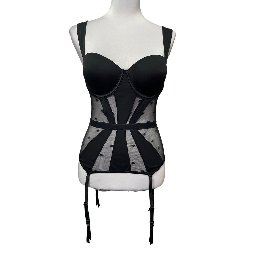 EUC – Venus Black Lace Longline Underwire Bustier w/Garter Straps